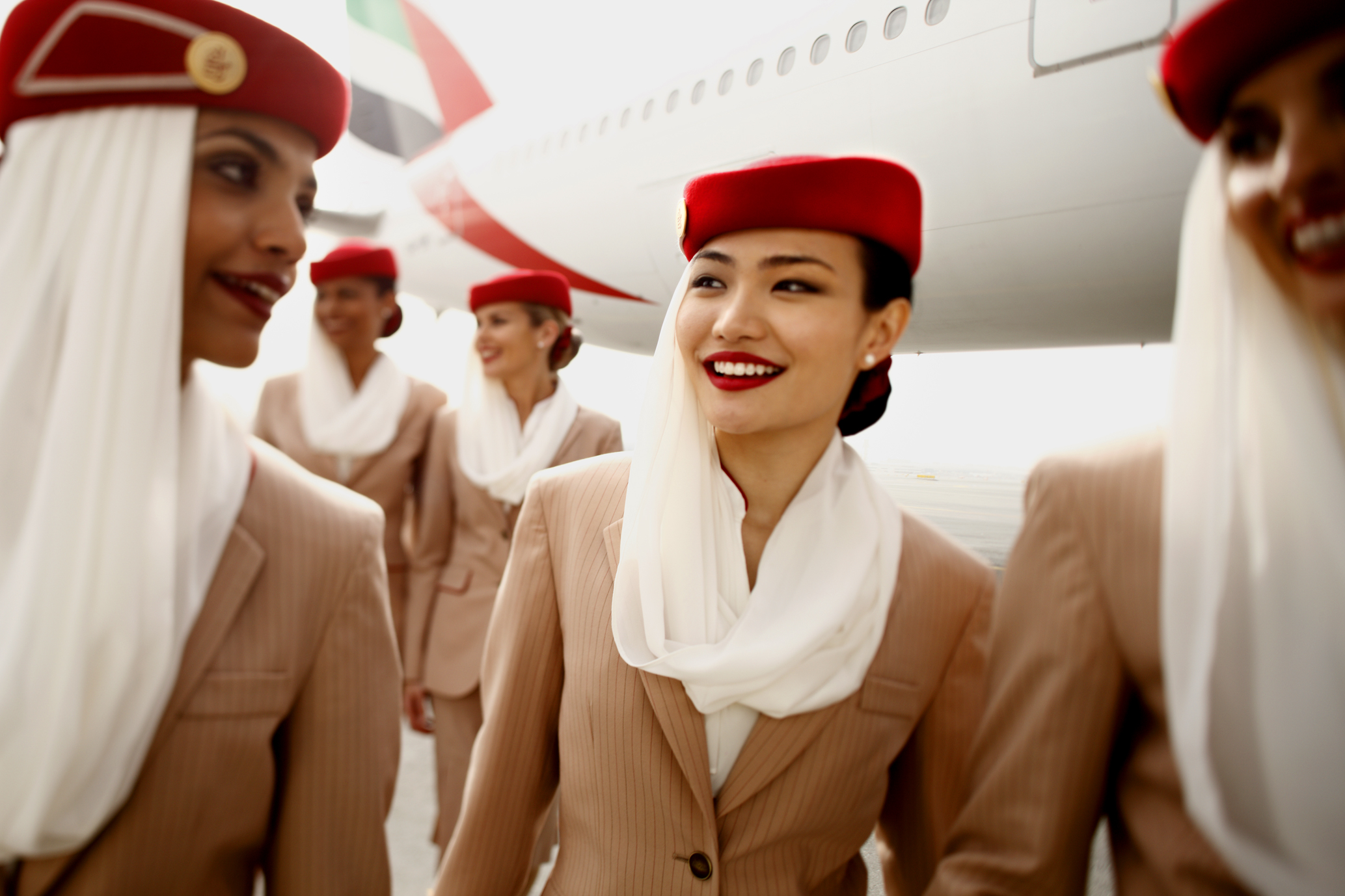 Emirates to Use Windows 8 Devices on Flights