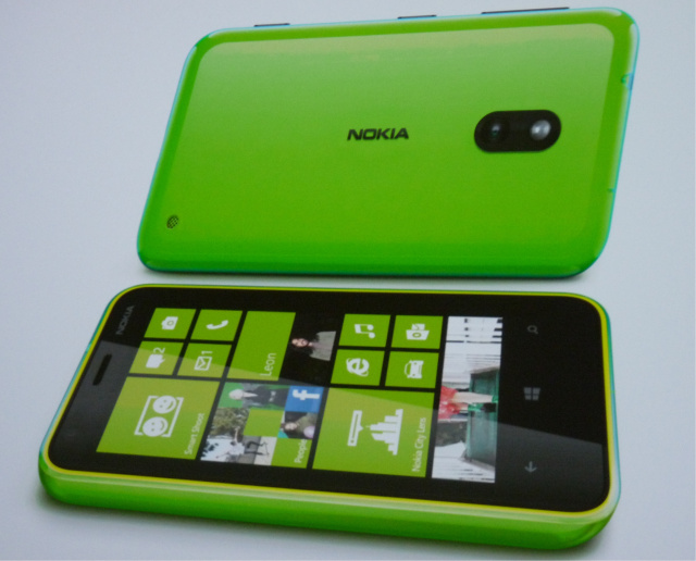 Green Lumia 620