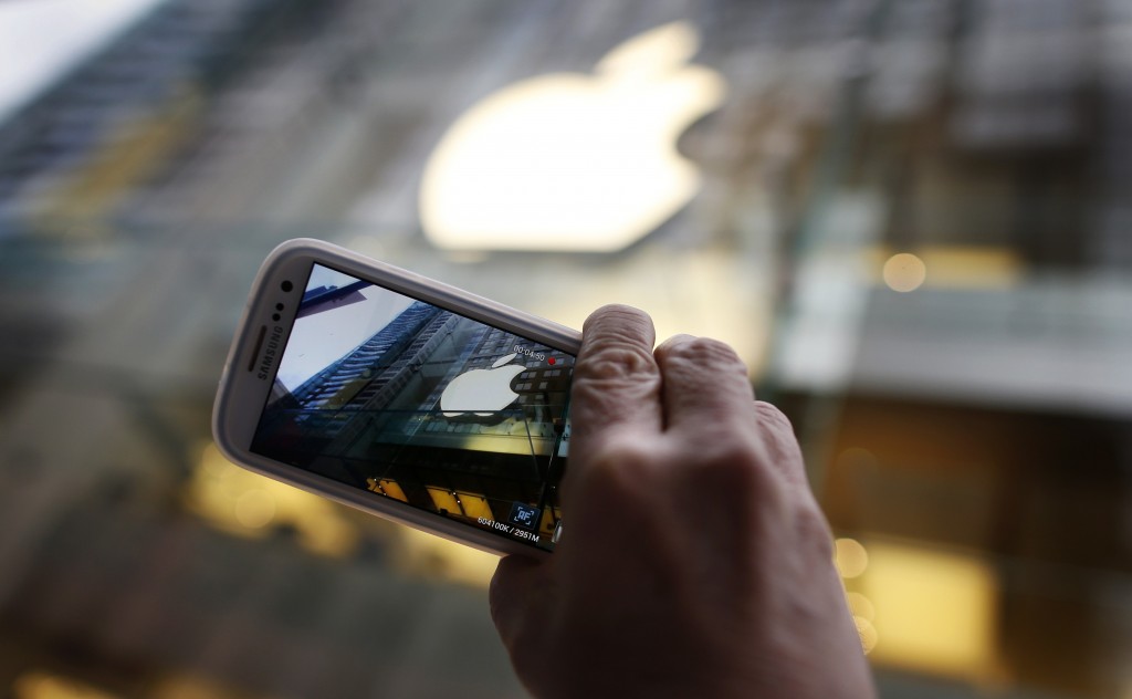 Apple on Top in US Smartphone Market, Samsung a Close Second