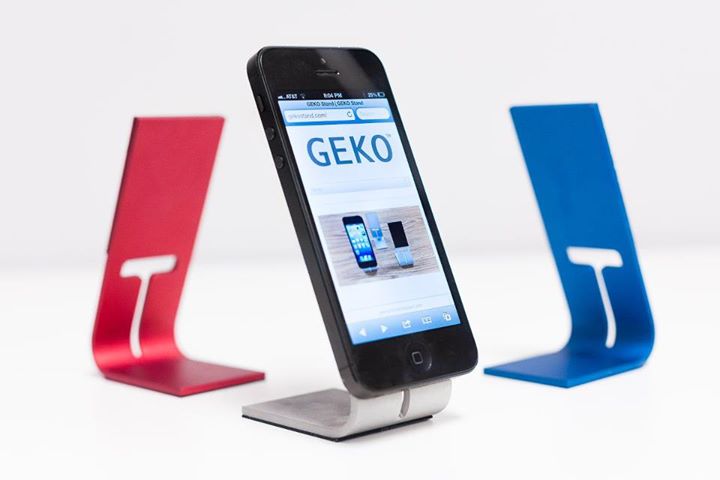 SETA Smartphone Stand Works with Any Model